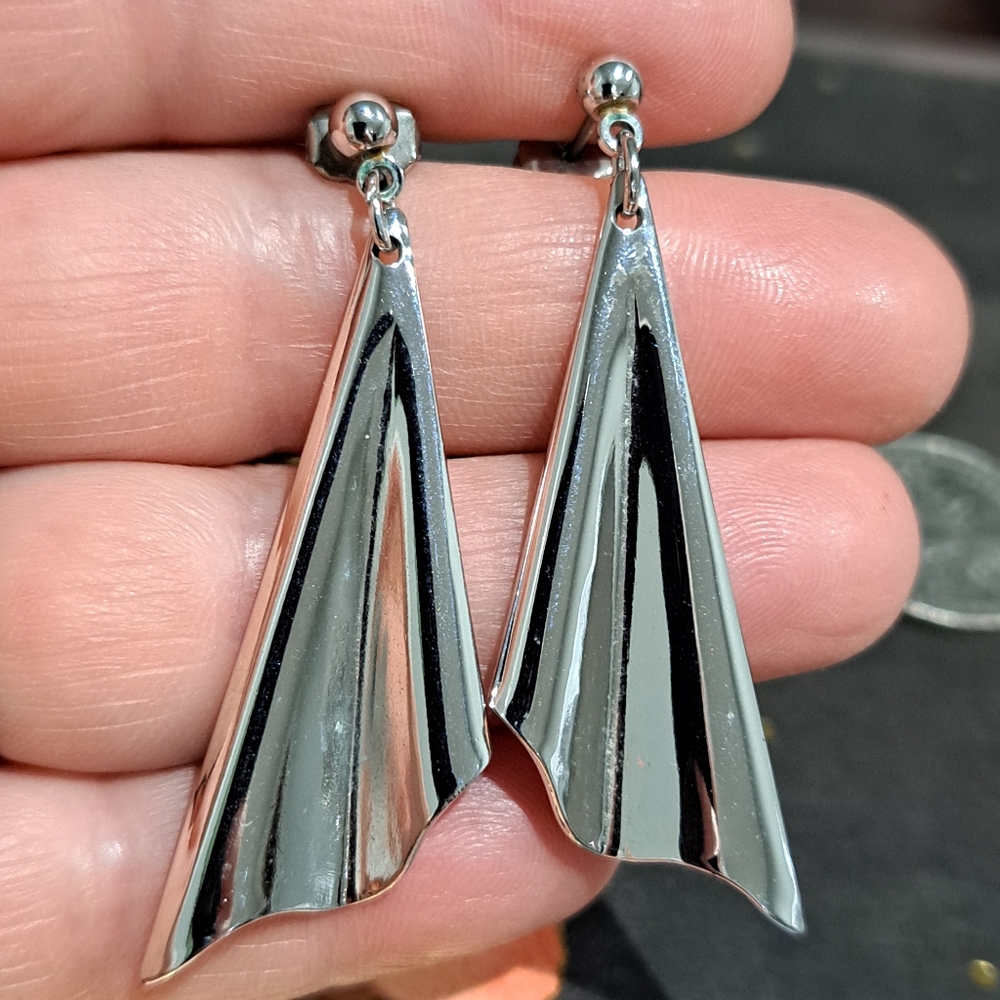 Dangle Earrings 9/1